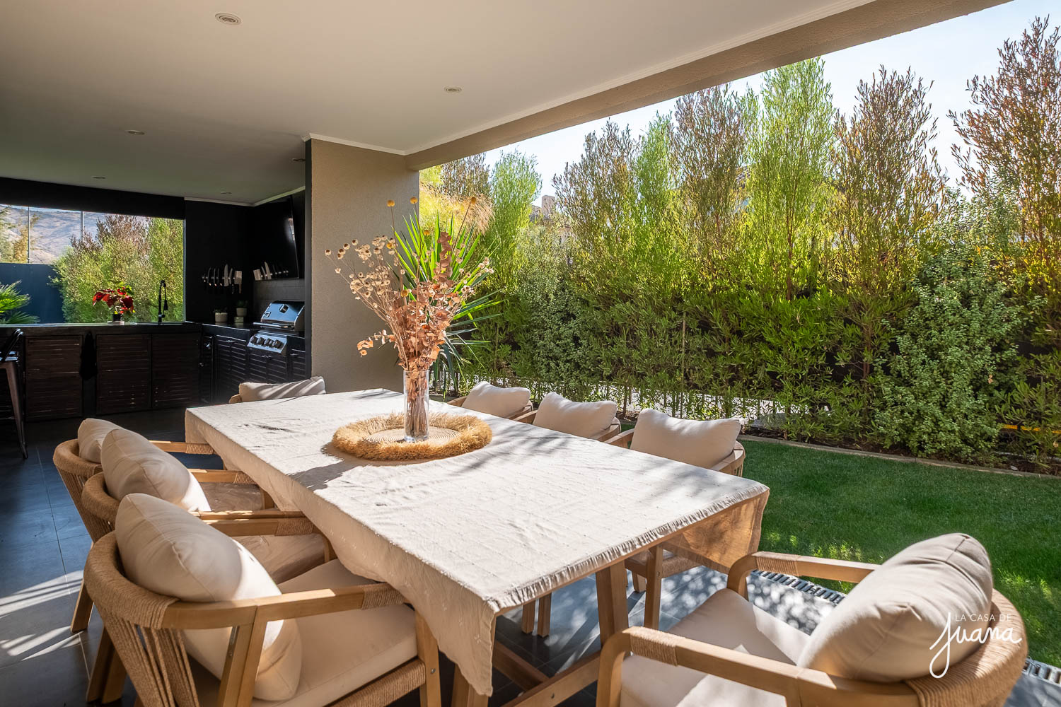 imagen CASA LOS ROBLES