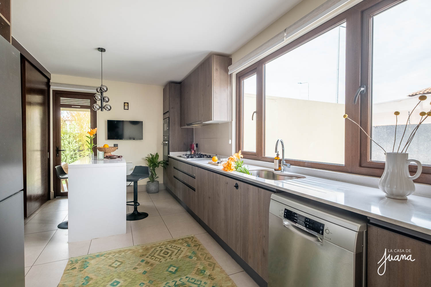 imagen CASA LOS ROBLES