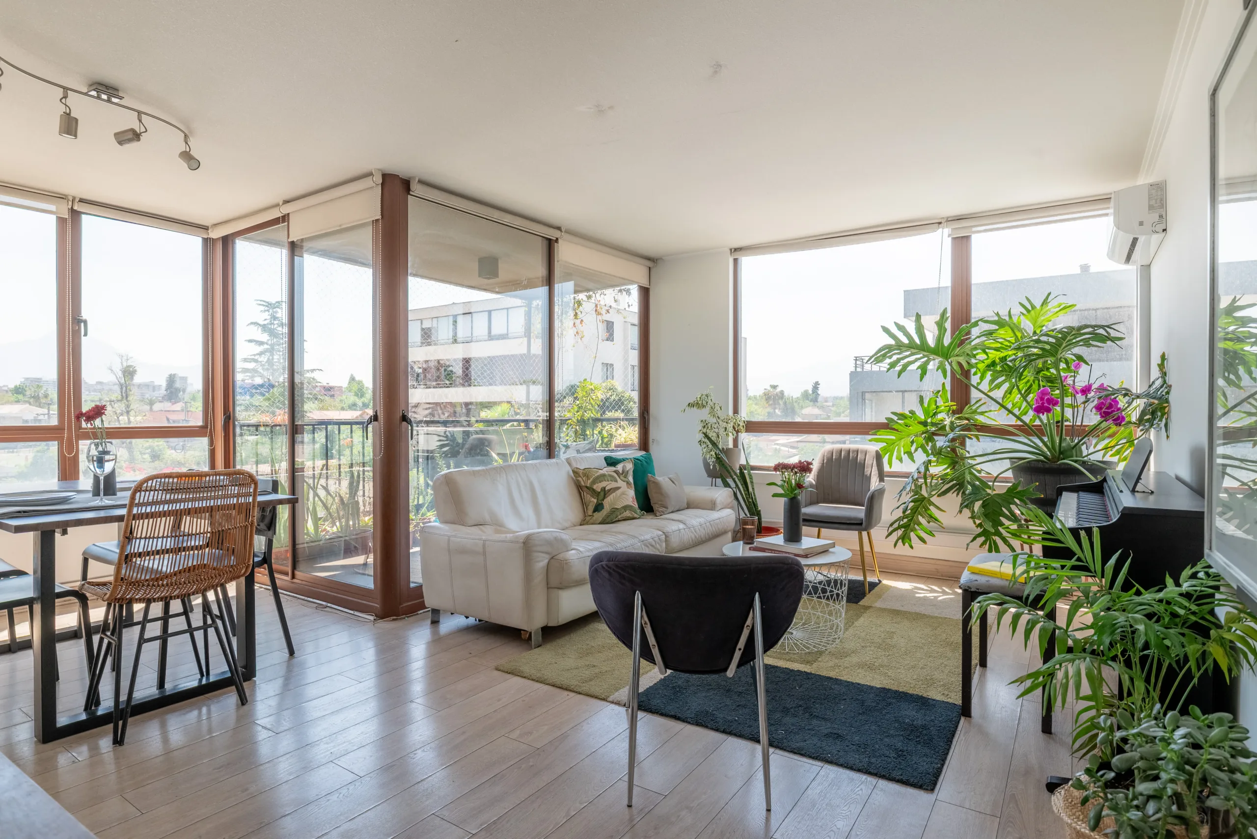 Piso Arzobispo Fuenzalida