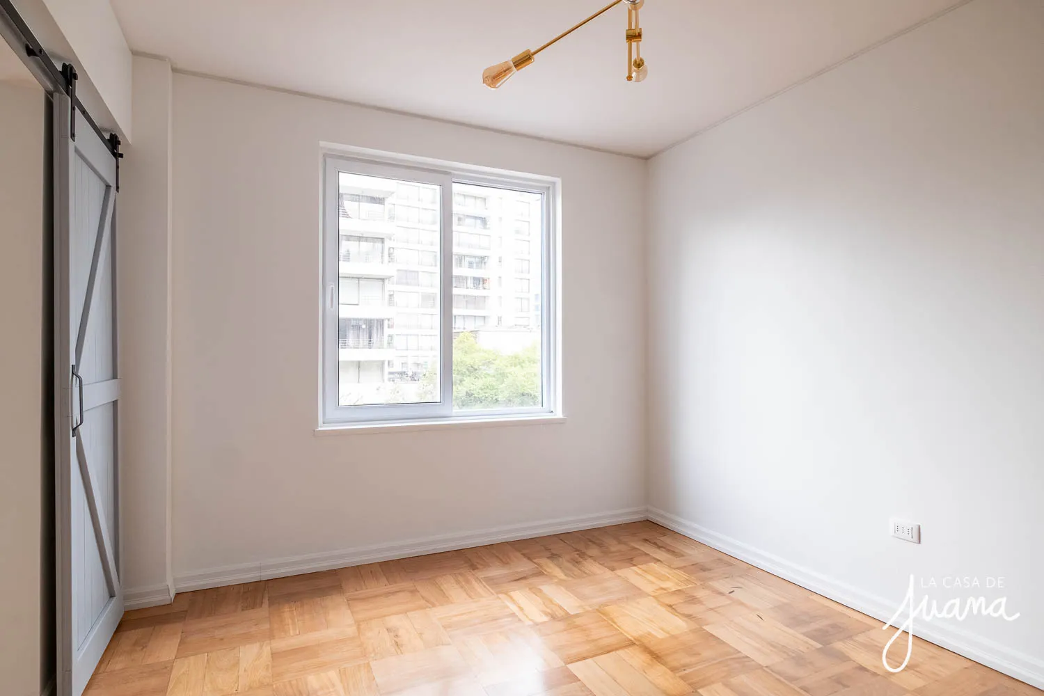 Piso_Almirante_Pastene_image_1