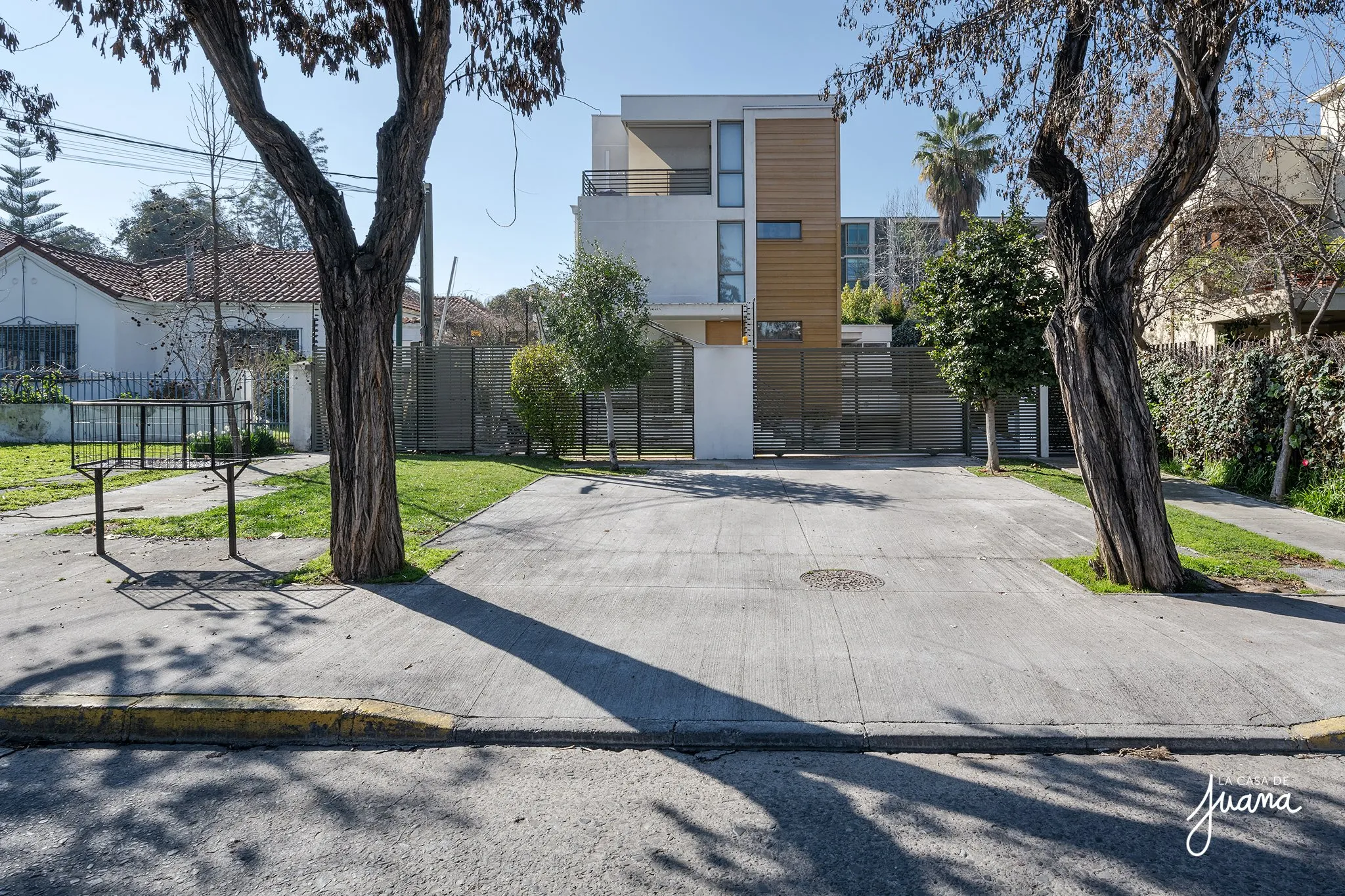 Townhouse_García_Moreno_image_0